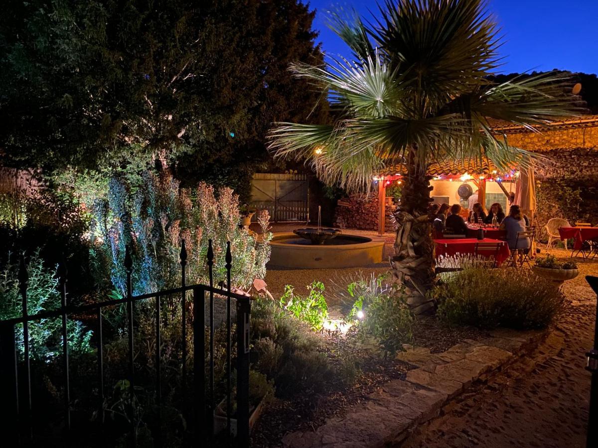 Aux Berges Du Libre Bed and Breakfast Felines-Termenes Εξωτερικό φωτογραφία