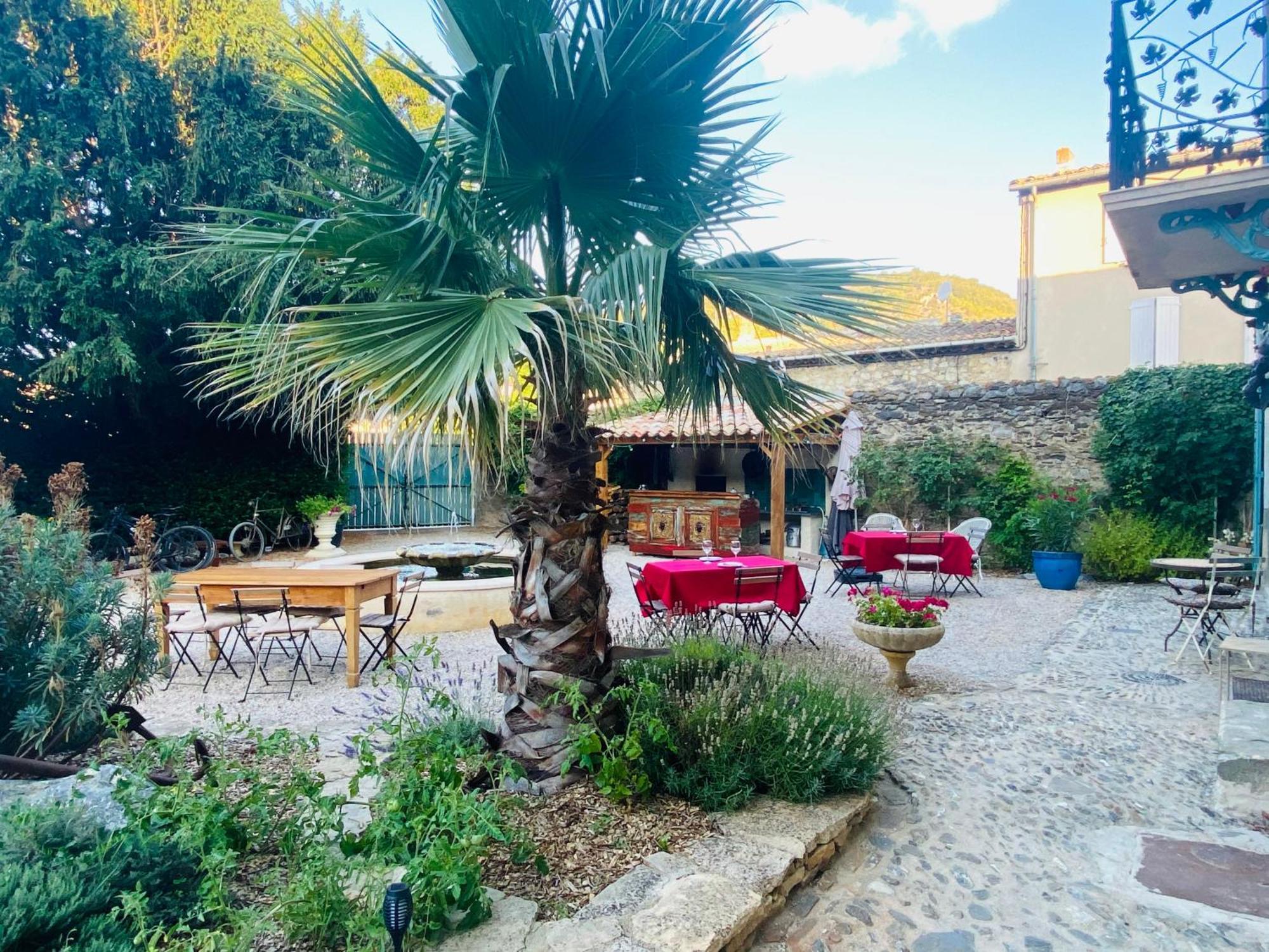 Aux Berges Du Libre Bed and Breakfast Felines-Termenes Εξωτερικό φωτογραφία