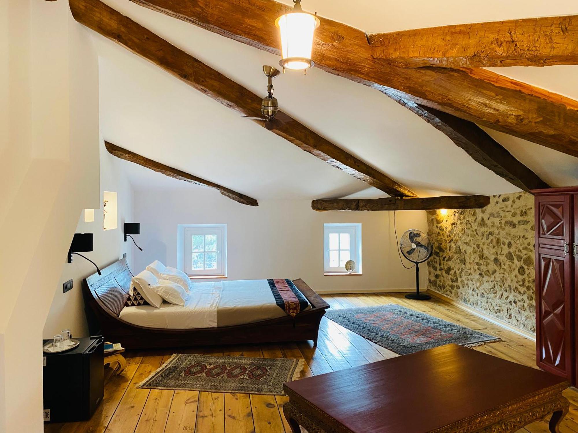 Aux Berges Du Libre Bed and Breakfast Felines-Termenes Δωμάτιο φωτογραφία